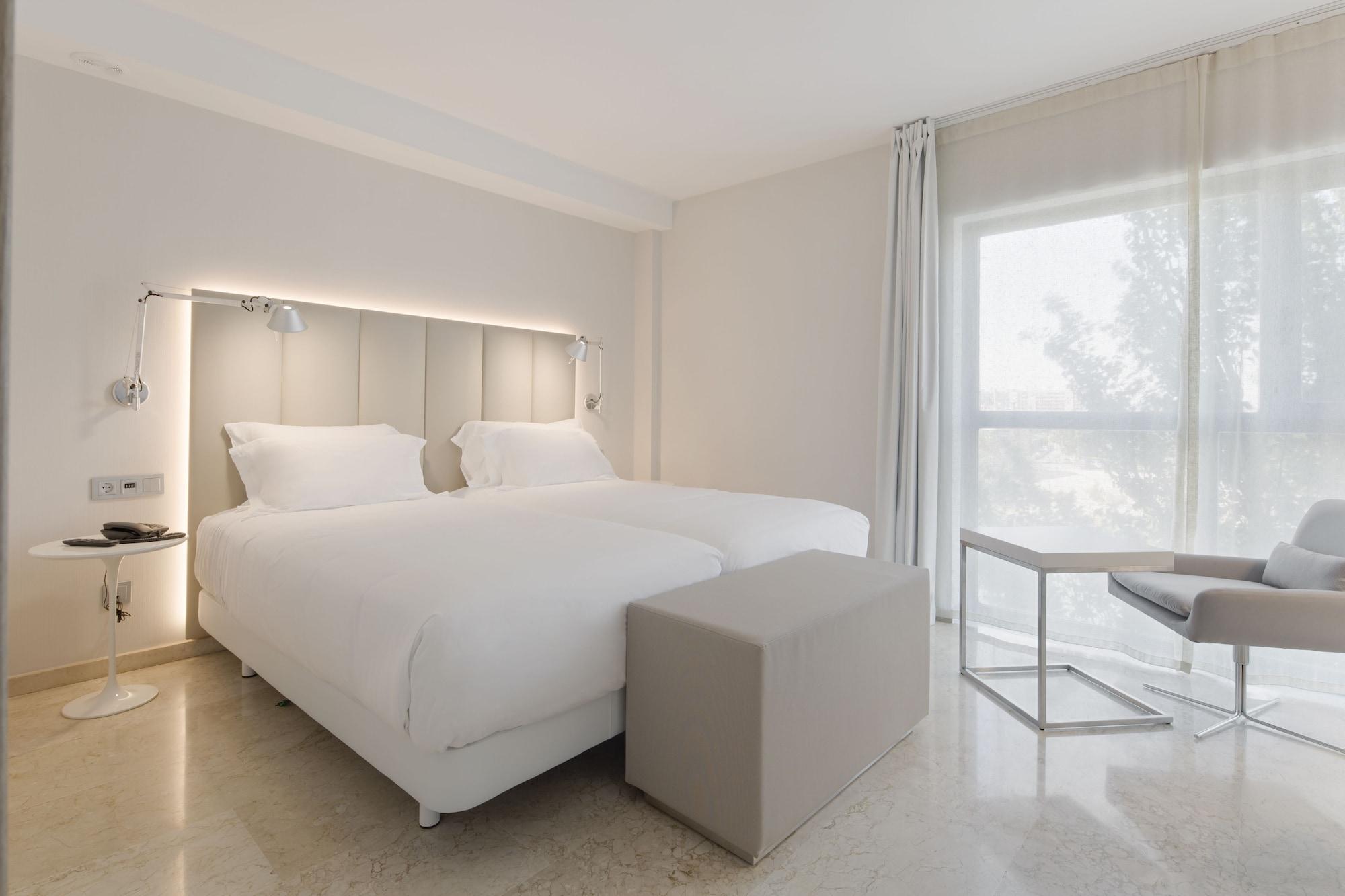 Nh Ciudad De Zaragoza Hotel Buitenkant foto